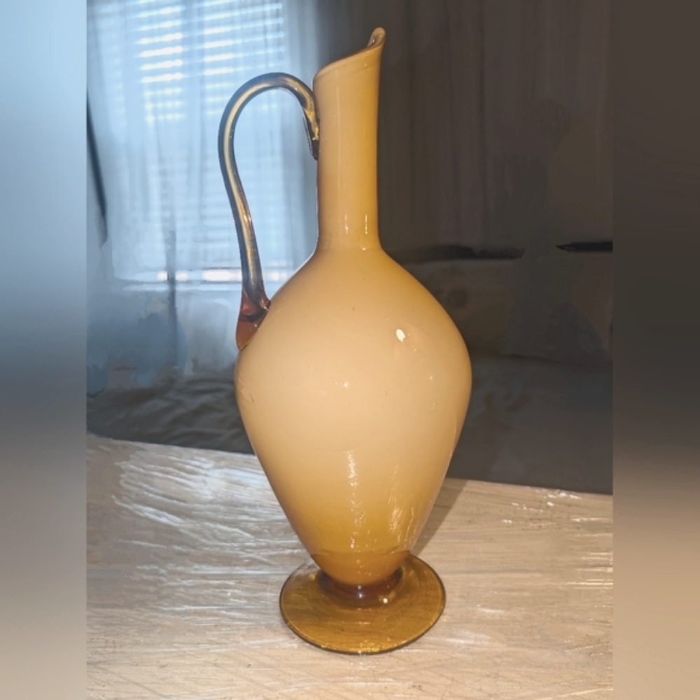 Made in Italy Hand Blown Mid Century Wheat Ombre Vase Vintage 1970